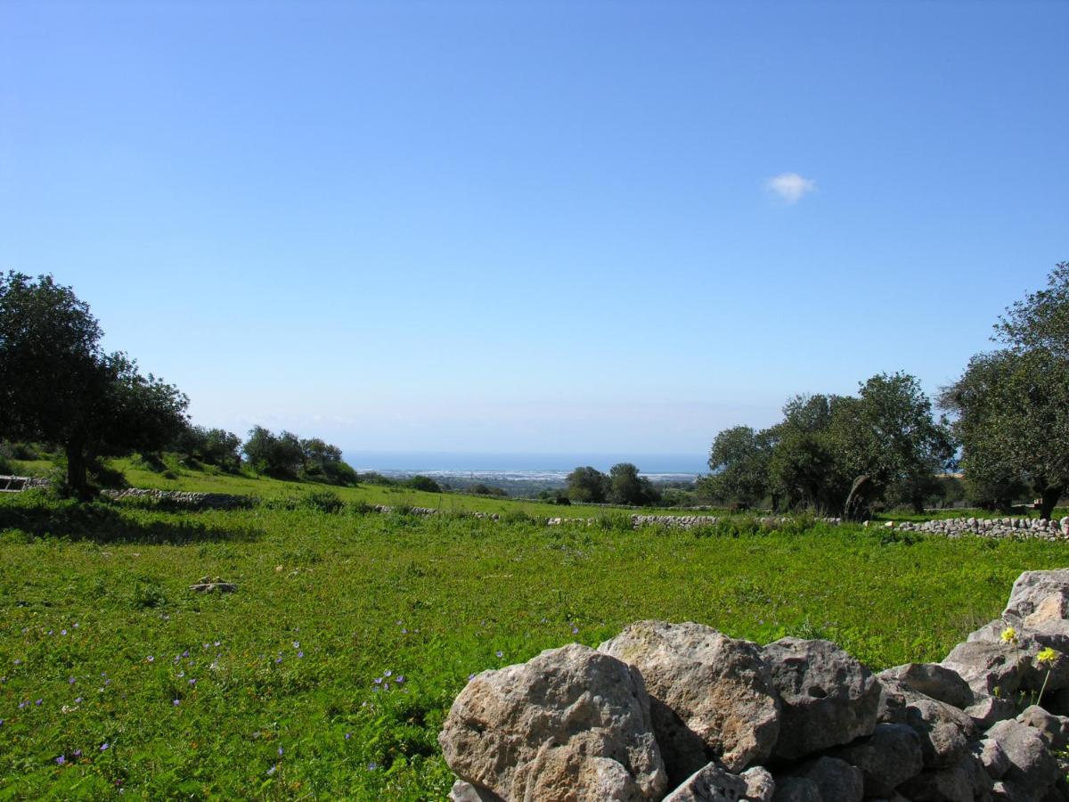 בית הארחה דונאפוגאטה 	Tenuta Cammarana מראה חיצוני תמונה